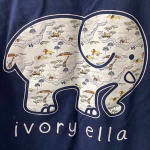 Ivory Ella long sleeved African safari pattern navy size small